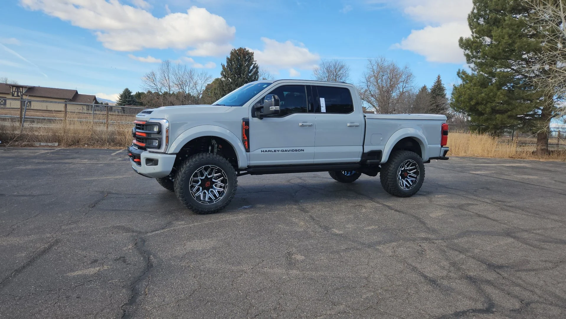 New 2026 Avalanche Ford LARIAT image 4