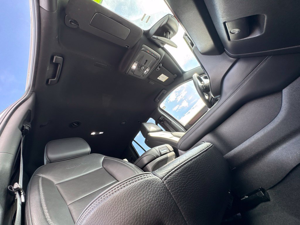 Used 2025 Summit White GMC Denali image 28