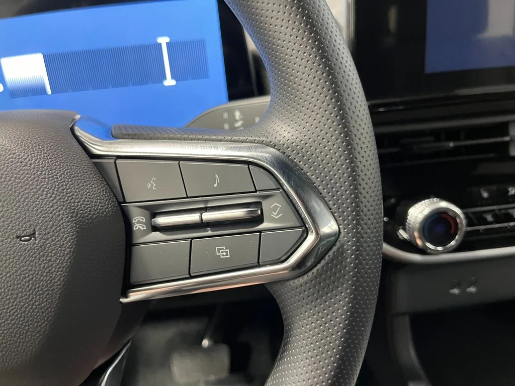 New 2026 Pacific Blue Metallic Honda EX image 19