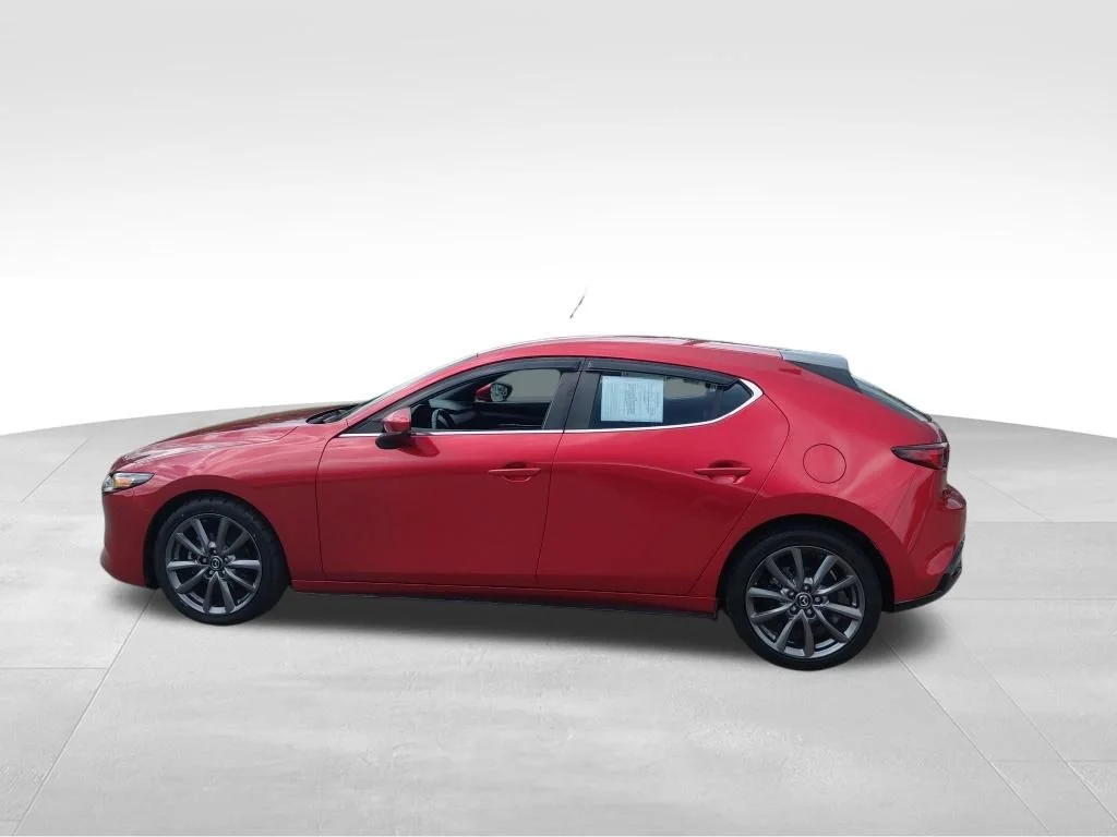 Used 2021 Red Mazda Select image 20