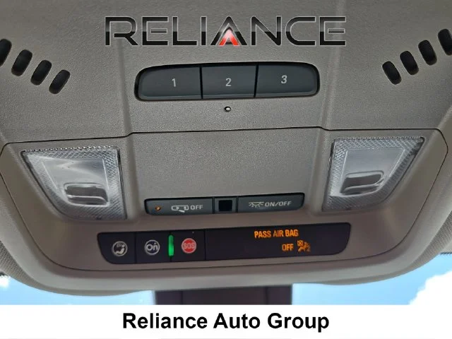 Used 2024 Silver GMC SLT image 32
