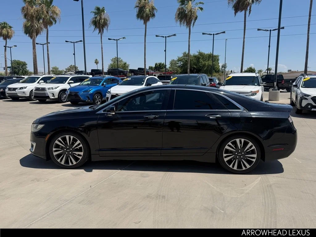 Used 2019 Black Lincoln Reserve image 3