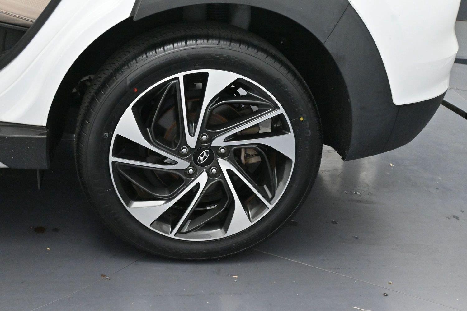 Used 2021 White Cream Hyundai Sport image 34