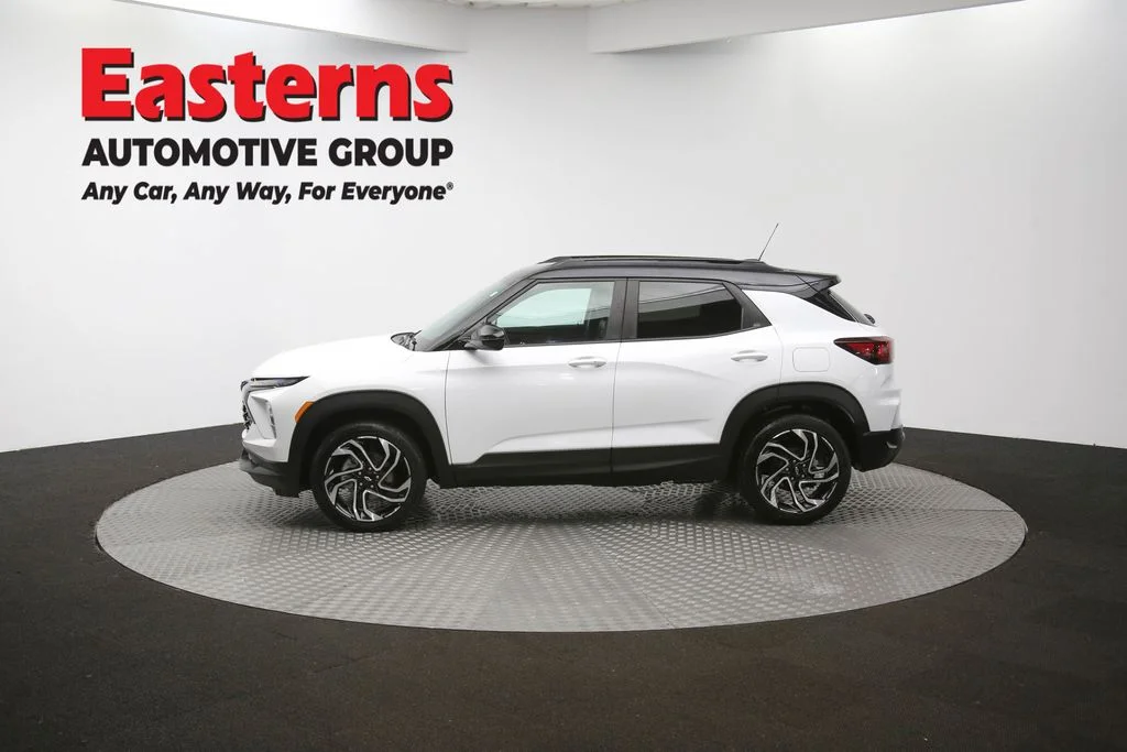 Used 2024 White Chevrolet RS image 59