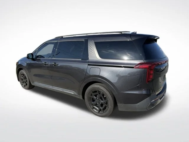 Used 2025  Kia SX image 4