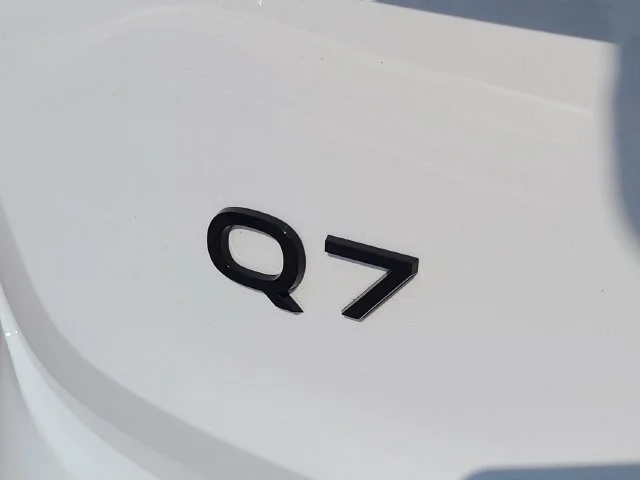 Used 2025 White Audi Premium Plus image 36