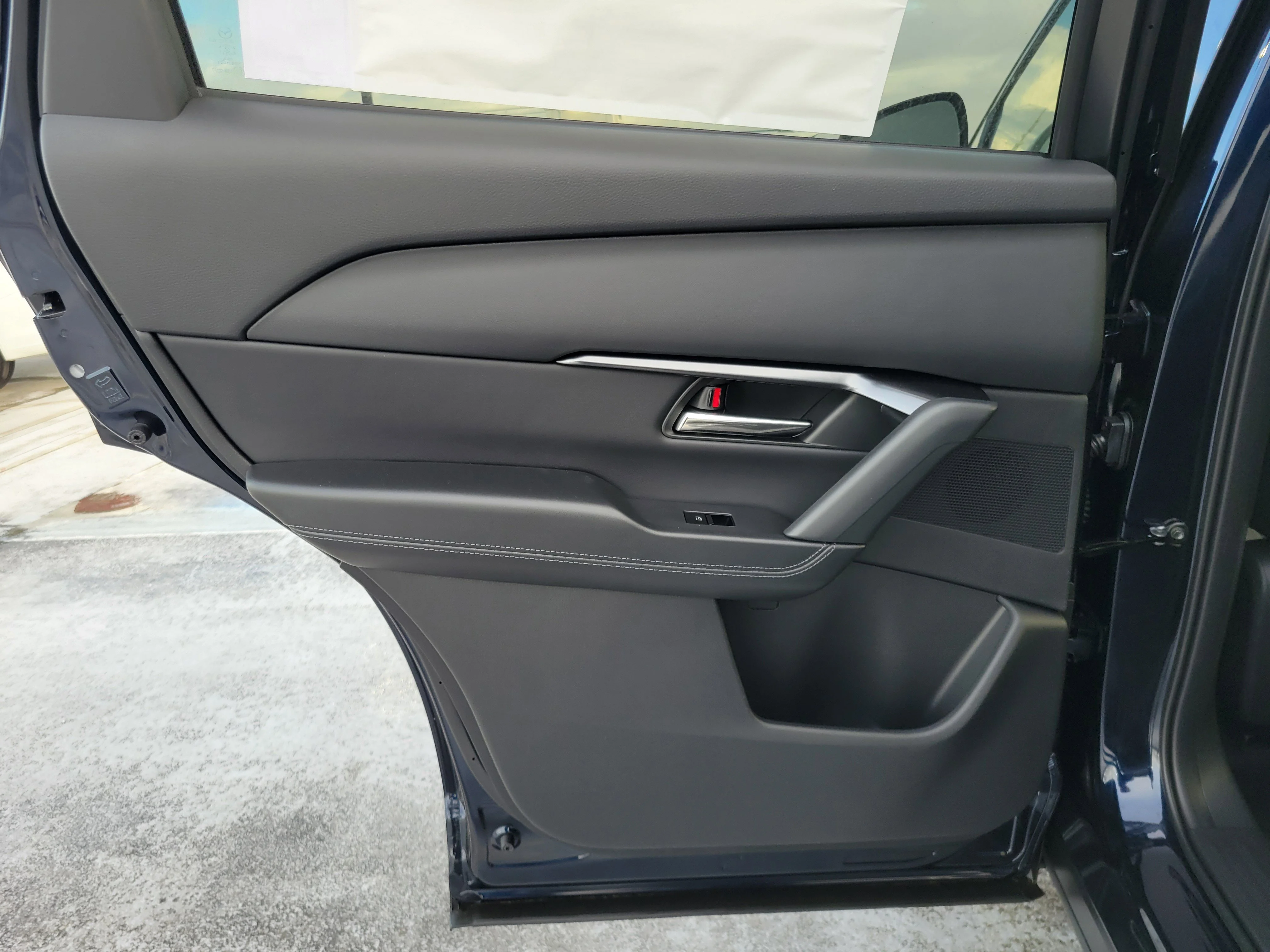New 2026 Navy Blue Mica Mazda 2.5 S Preferred AWD image 8