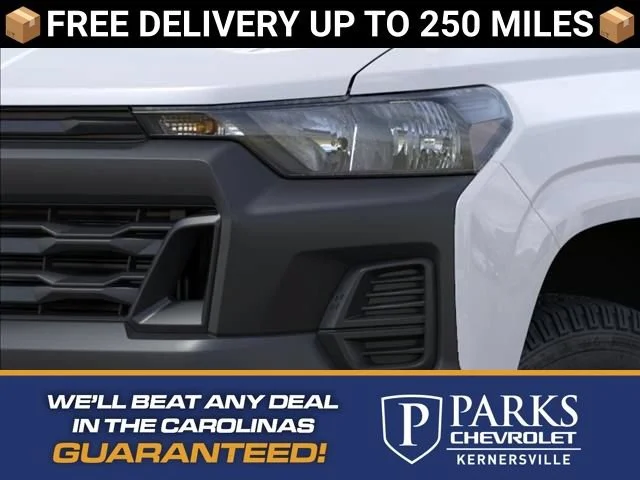 New 2026 Summit White Chevrolet WT image 10