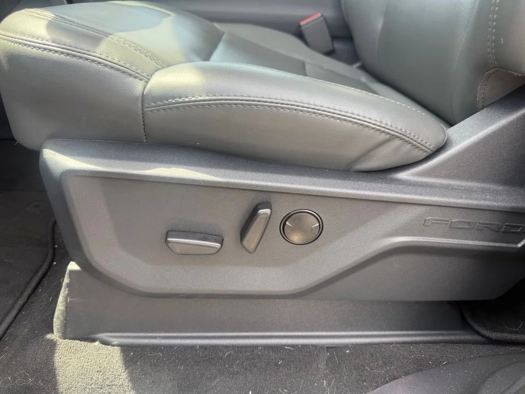 New 2026 Dark Matter Gray Metallic Ford Active image 13
