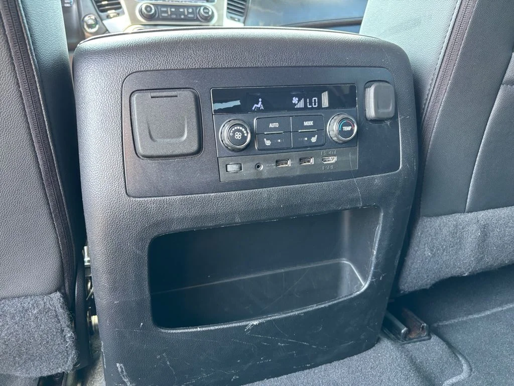 Used 2020 Black Chevrolet Premier image 37