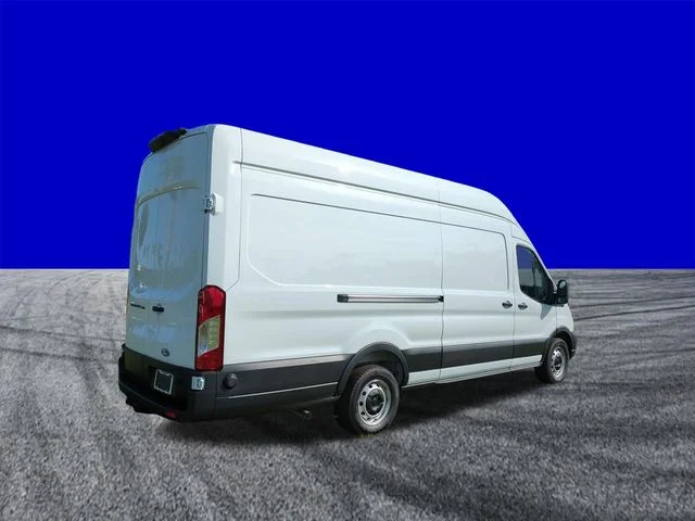 New 2026 Oxford White Ford Cargo Van image 4