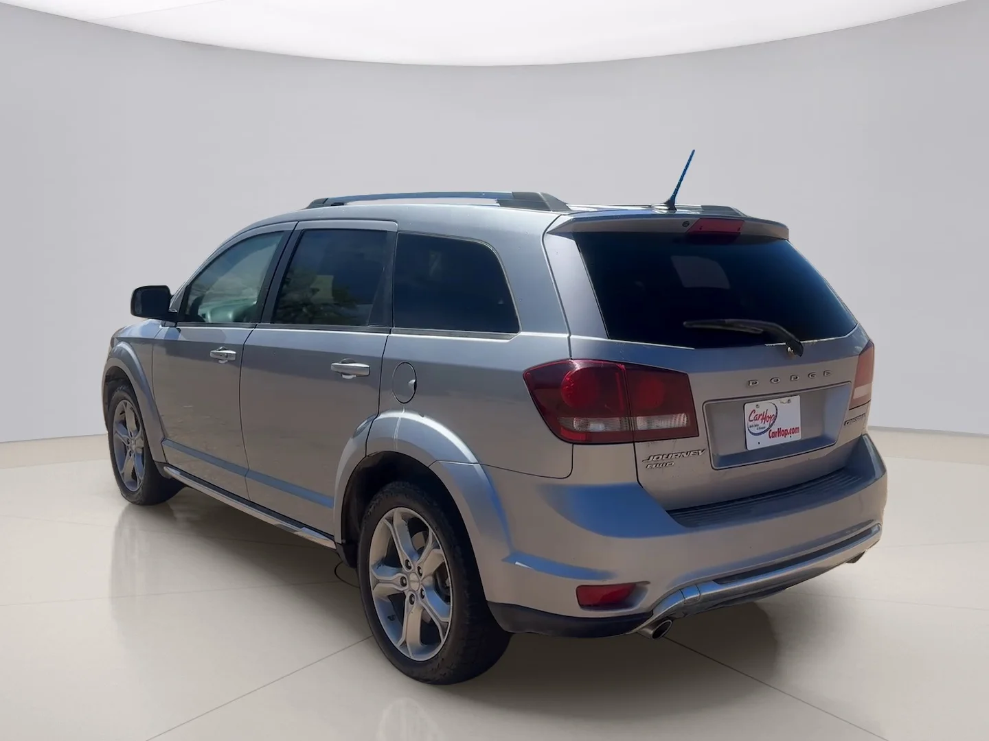 Used 2017 Silver Dodge CROSSROAD image 7