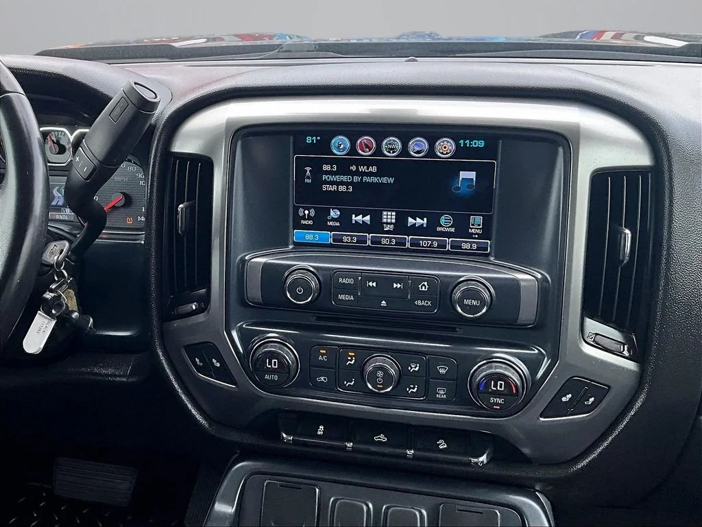 Used 2018 Black Chevrolet LT image 7