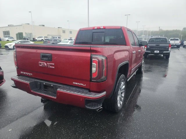 Used 2018 Red GMC Denali image 7