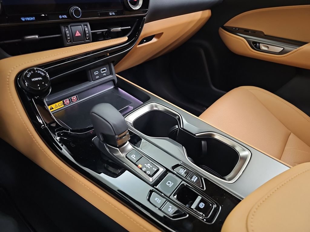 2026 Lexus NX 450h+ Luxury - Photo 25