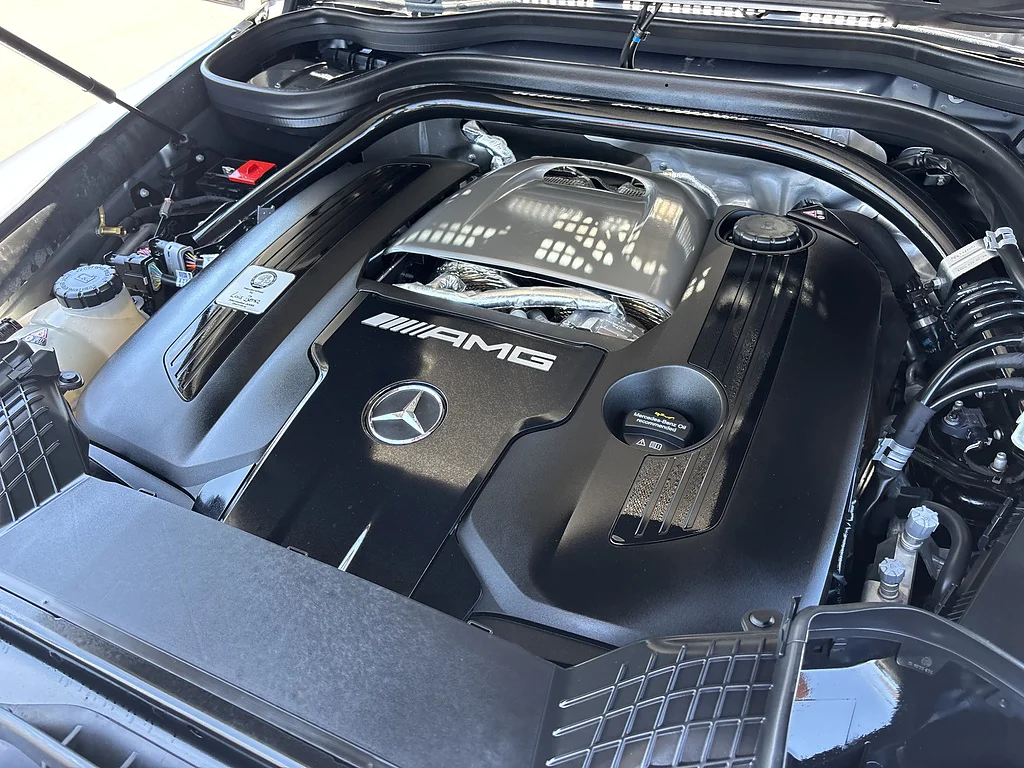 Used 2026 MANUFAKTUR Platinum Magno Mercedes-Benz AMG® G 63 image 29