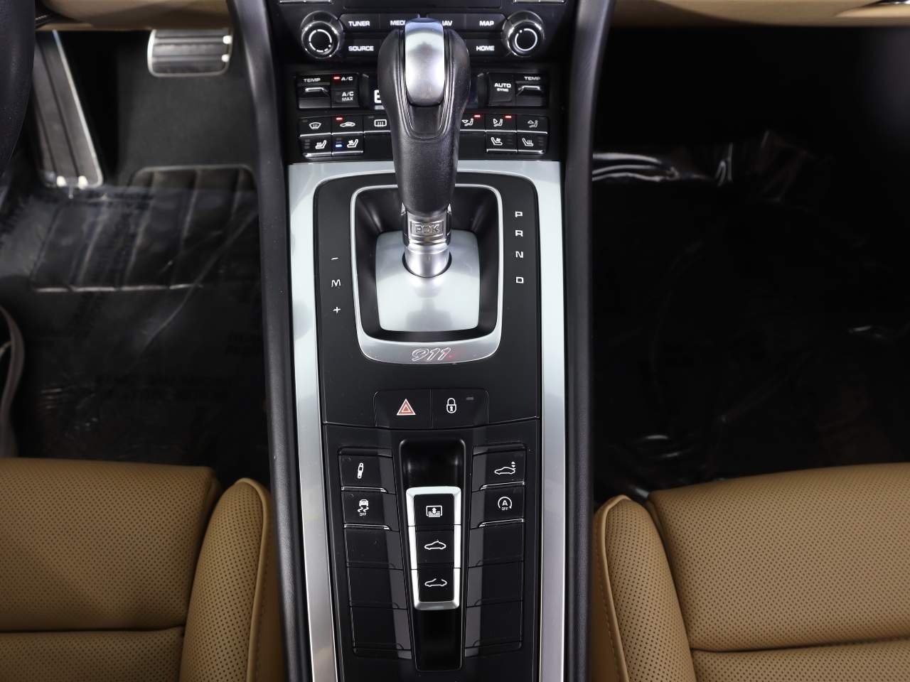 Used 2017 Silver Metallic Porsche Carrera S image 15