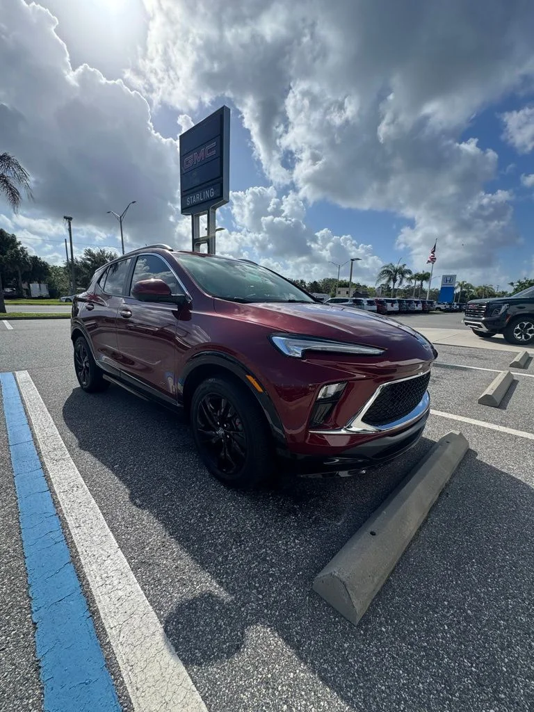 2025 Buick Encore GX Sport Touring's photo