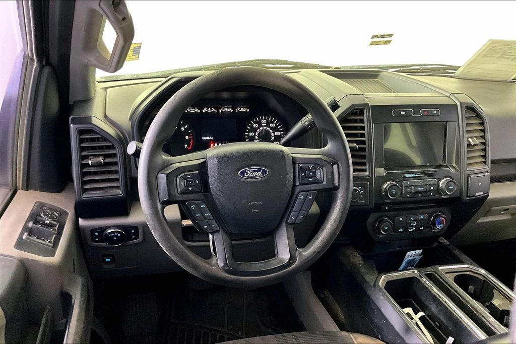 Used 2018 White Ford XL image 3