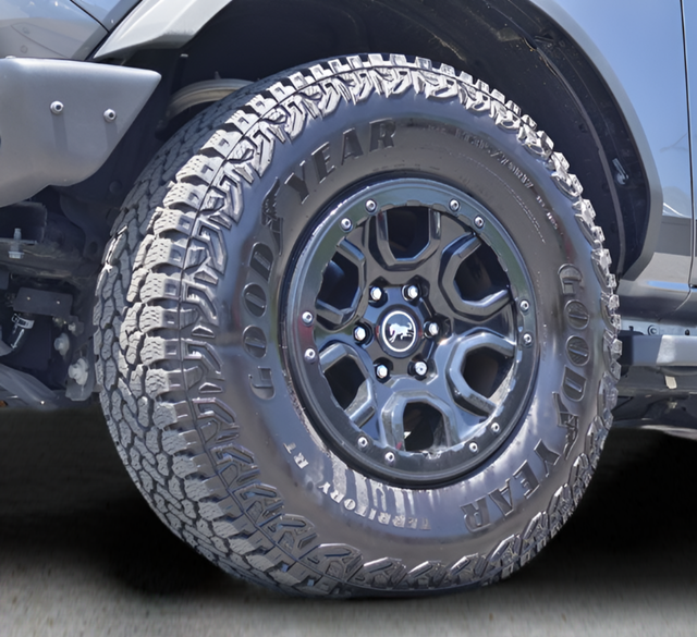 Used 2022 Carbonized Gray Metallic Ford Wildtrak image 13