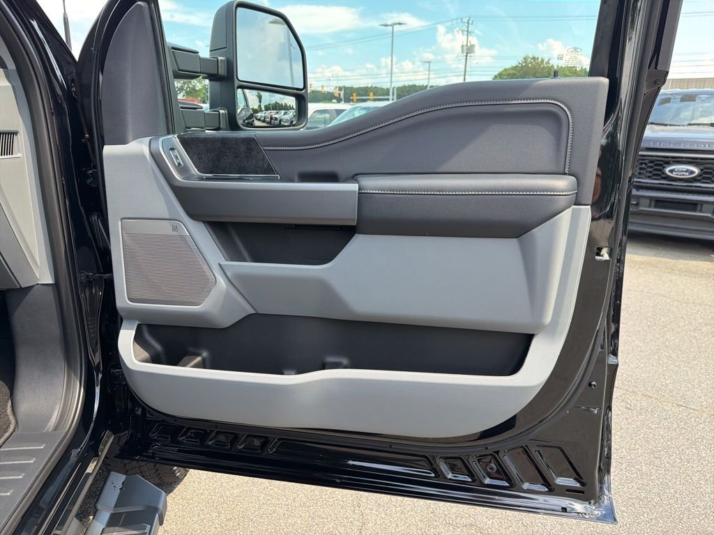 New 2026 Agate Black Metallic Ford F-250® XLT image 23