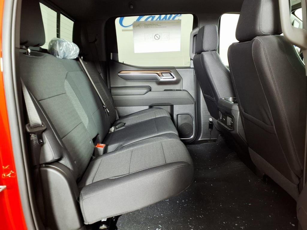 2026 Chevrolet Silverado 1500 LT - Photo 9