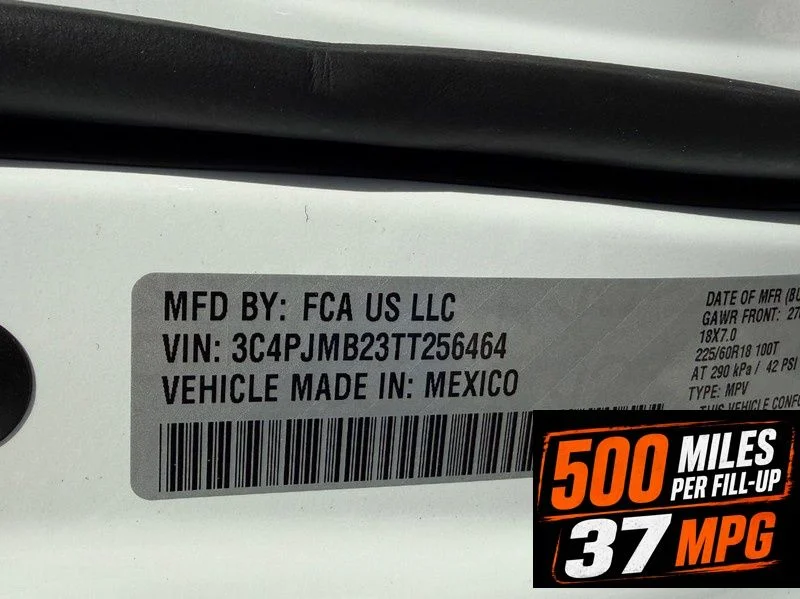 New 2026 Bright White Clear-Coat Exterior Paint Jeep Limited image 16