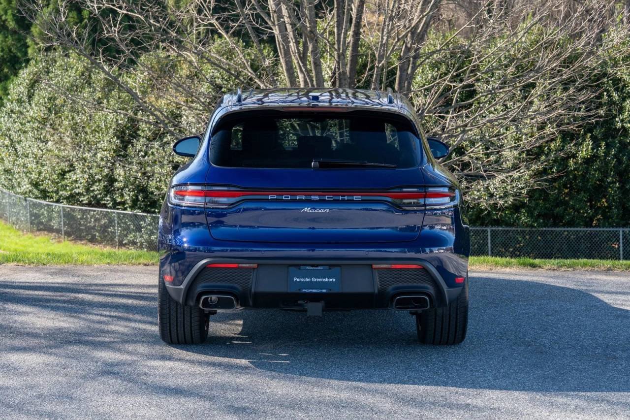 Used 2026  Porsche  image 6