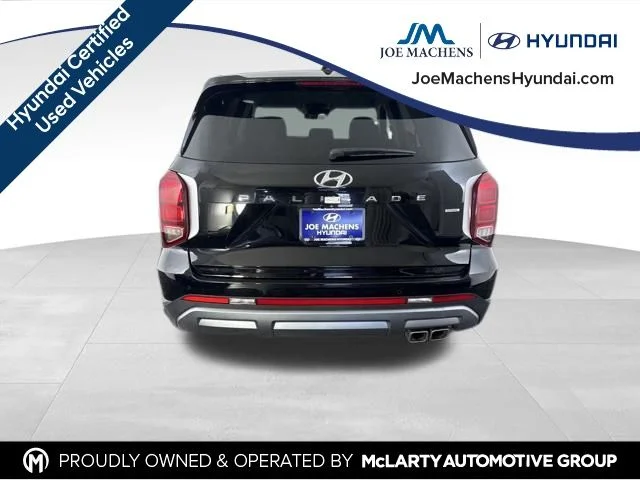 Used 2025 Black Hyundai SE image 7