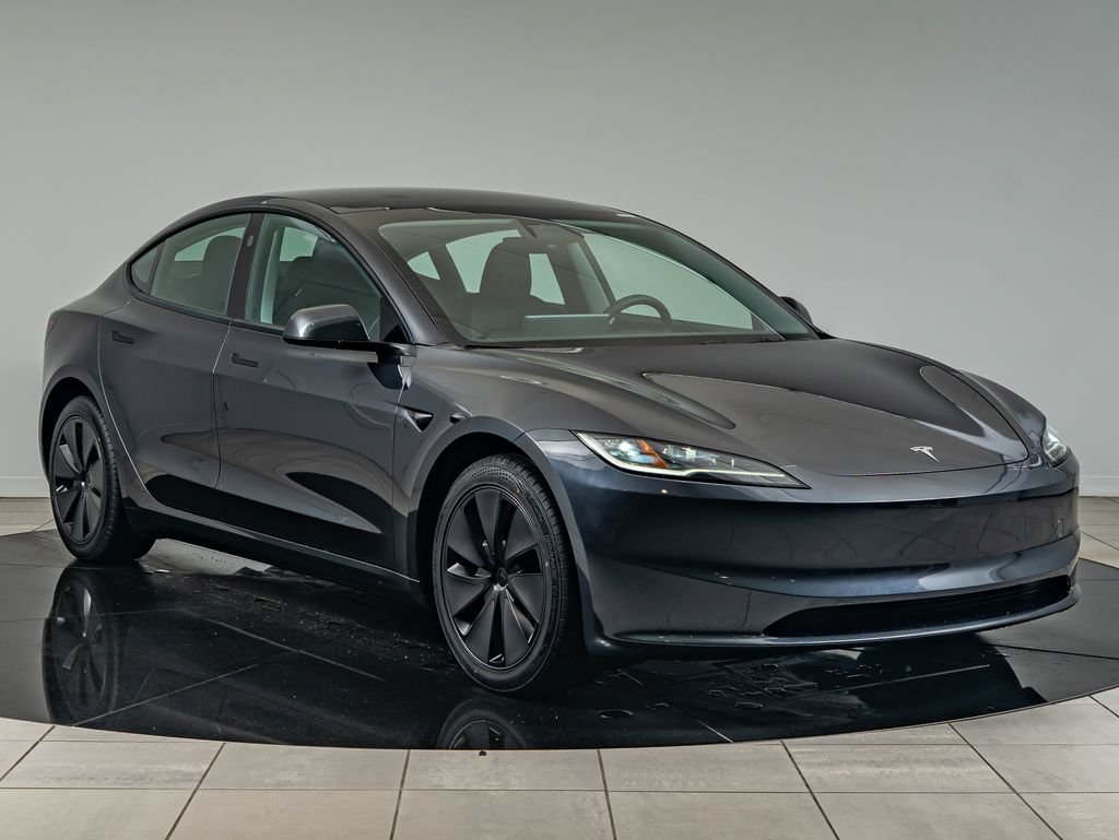 Used 2024 Stealth Gray Tesla  image 3