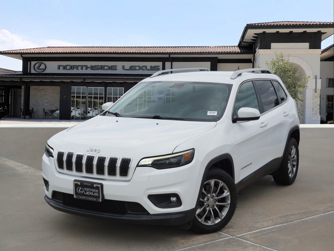 2019 Jeep Cherokee Latitude Plus's photo