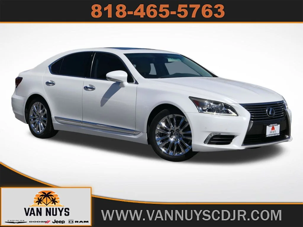 2014 Lexus LS 500 460's photo