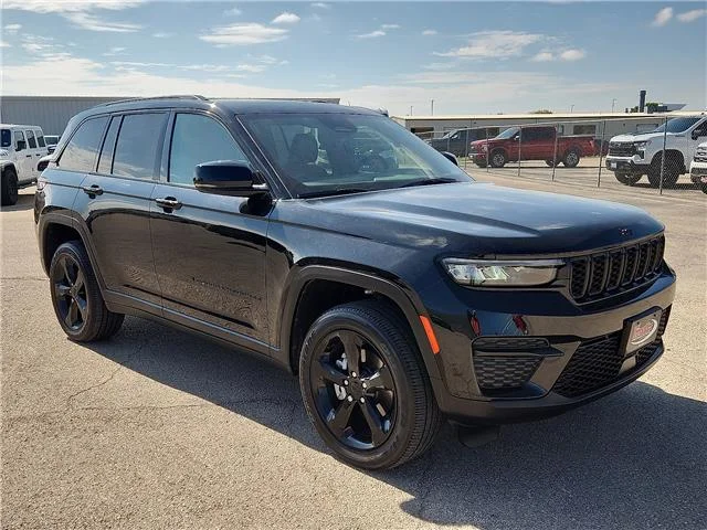 Used 2024 Black Jeep Laredo 4x4 image 6