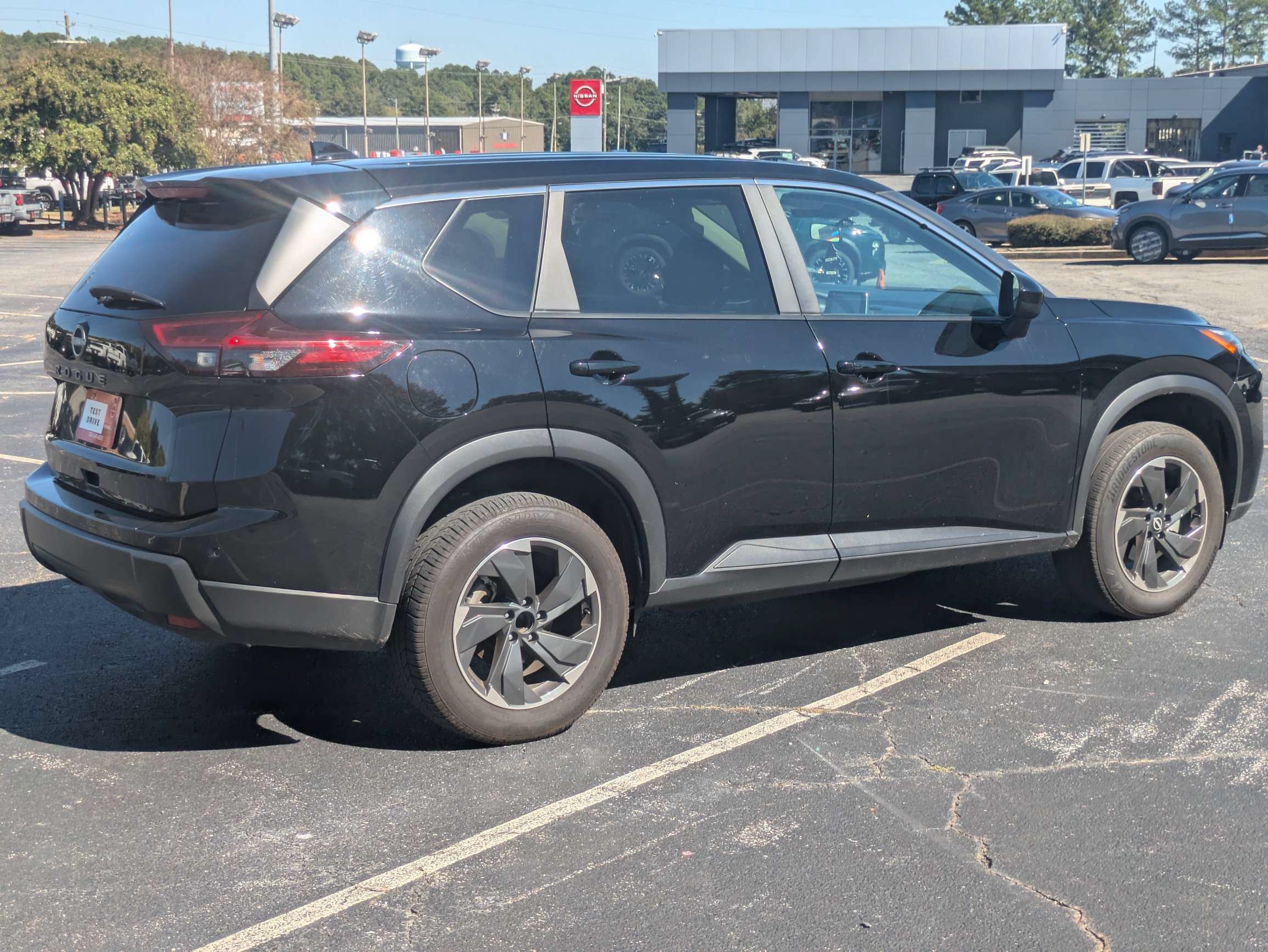Used 2025 Black Nissan SV image 3