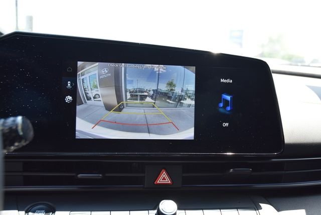 2025 Hyundai Elantra Blue - Photo 37