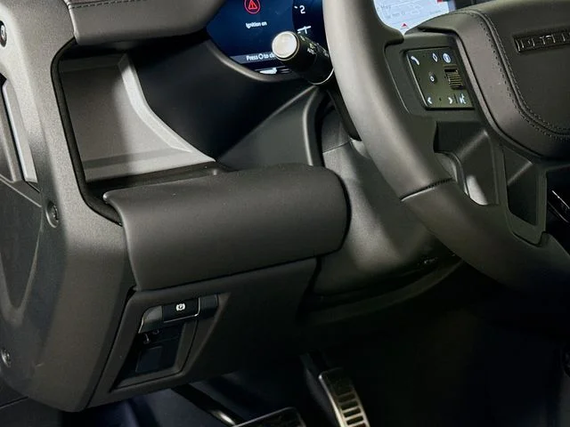 New 2026 Sargasso Blue Land Rover  OCTA image 10