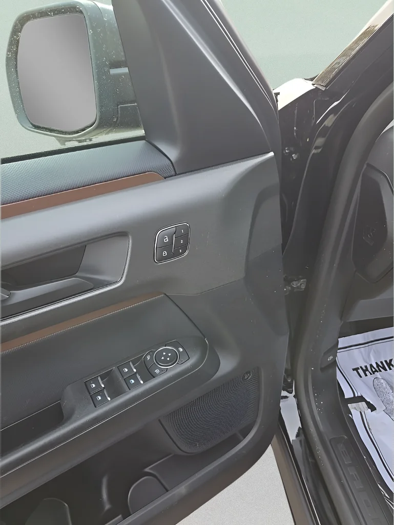 New 2026 Shadow Black Ford Outer Banks® image 9