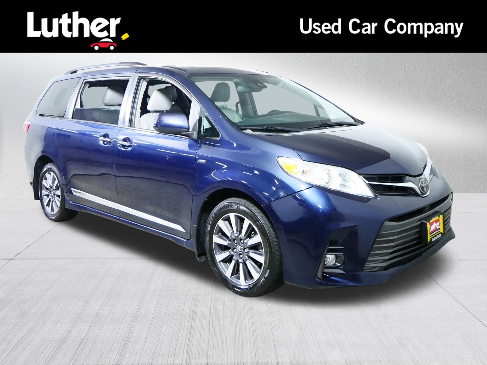 2018 Toyota Sienna XLE