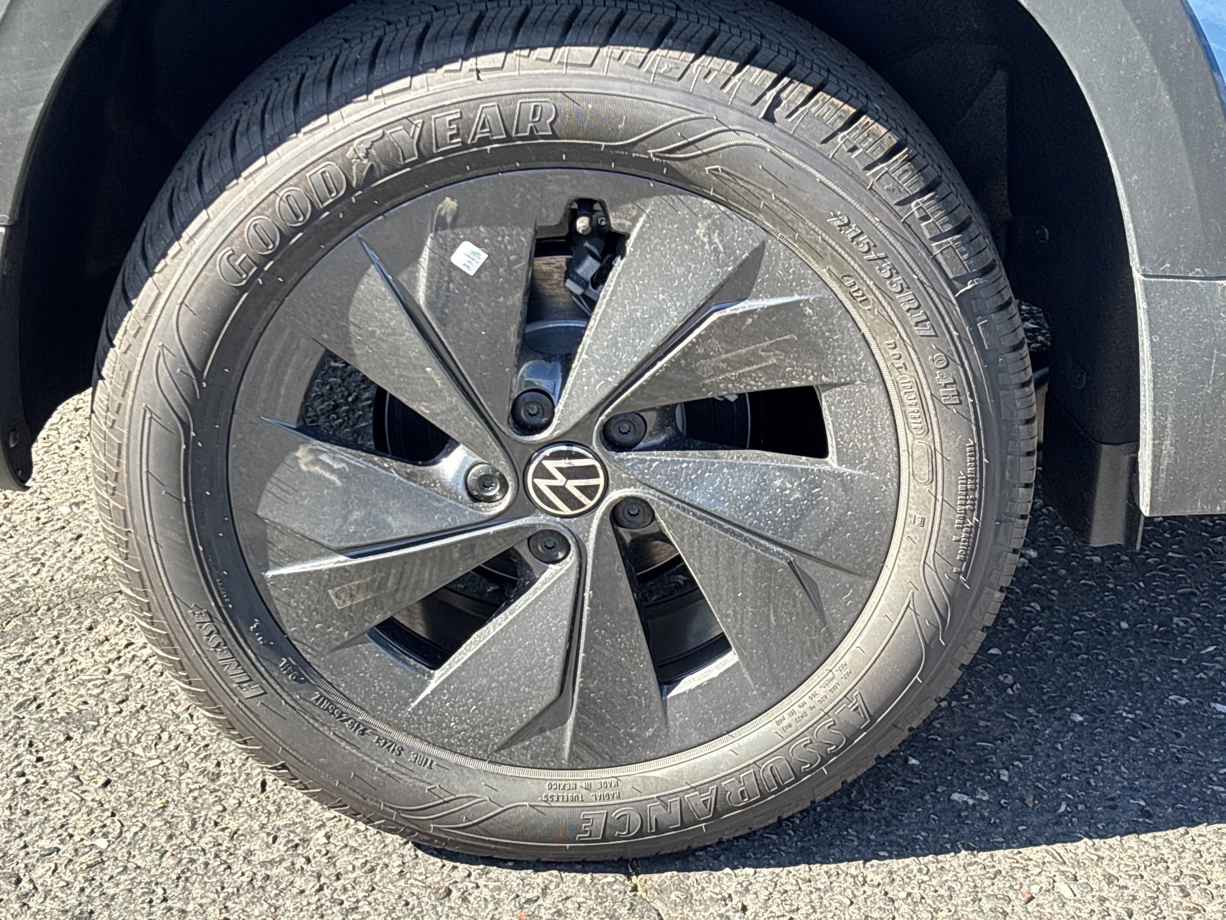 New 2026 Monterey Blue Pearl Volkswagen  image 5