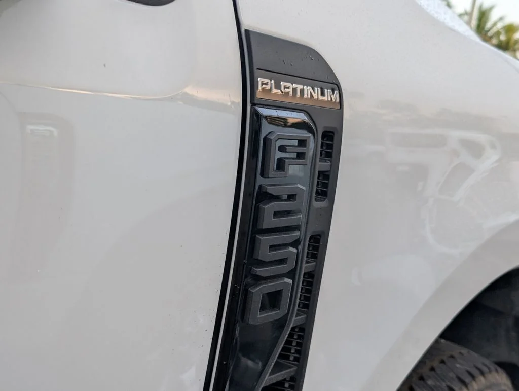 New 2026 Star White Metallic Tri-Coat Ford F-250® Platinum® image 13