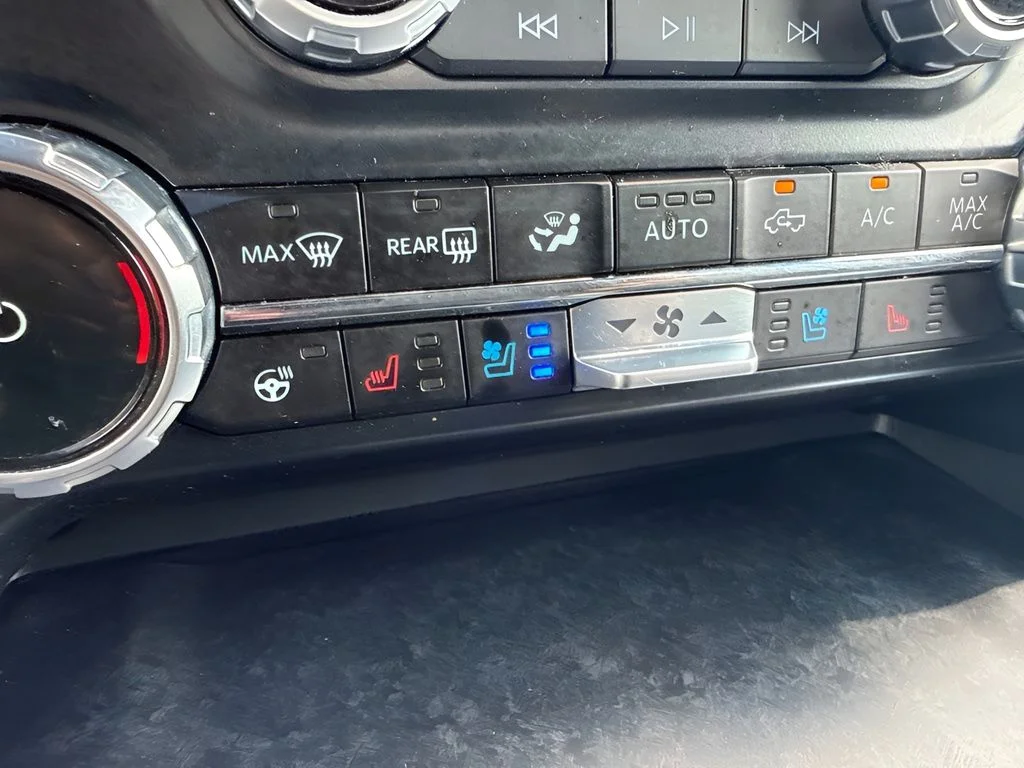 Used 2023 Gray Ford Tremor image 13