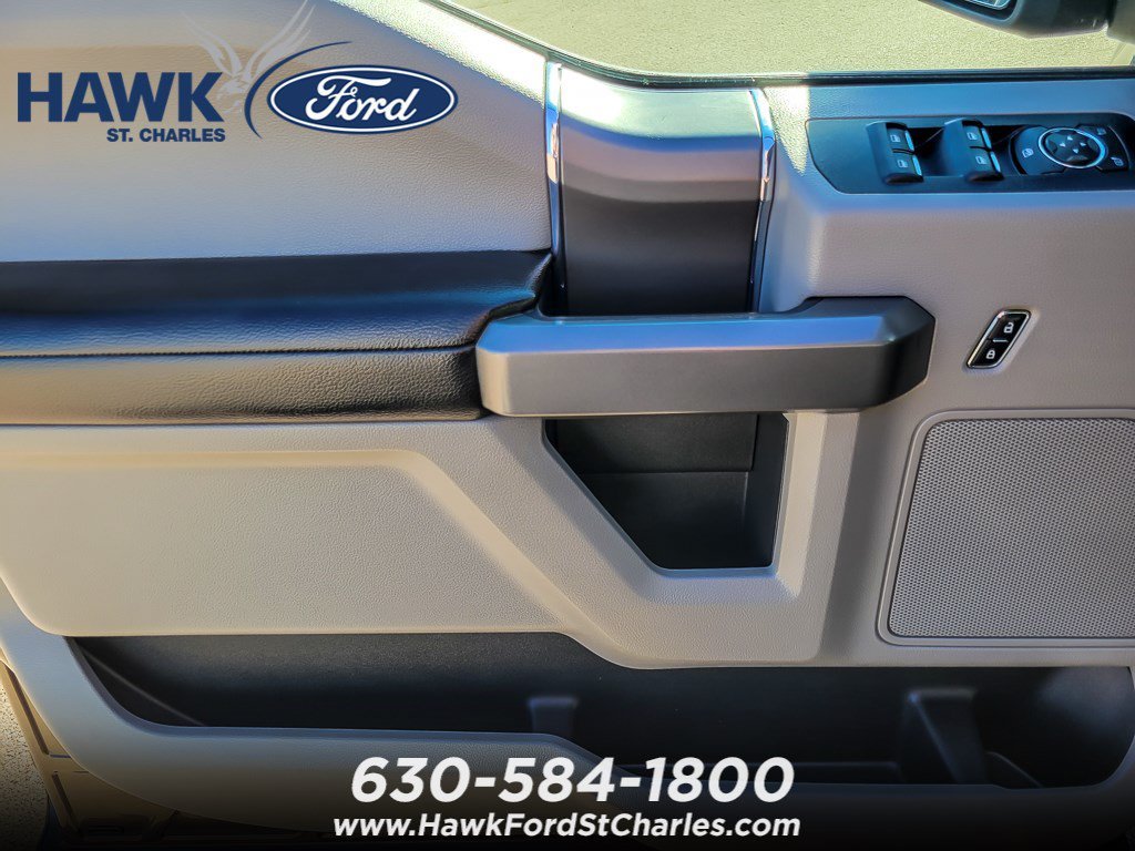 Certified Used 2017 Caribou Metallic Ford XLT image 14