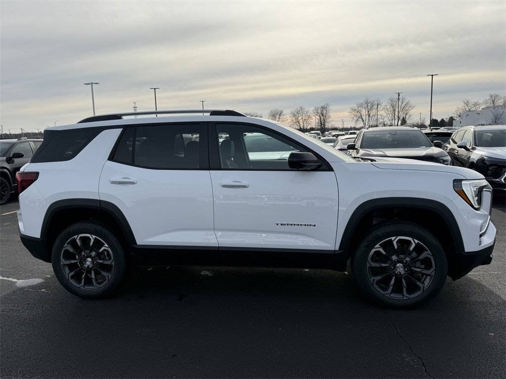 2026 GMC TERRAIN - Image 9