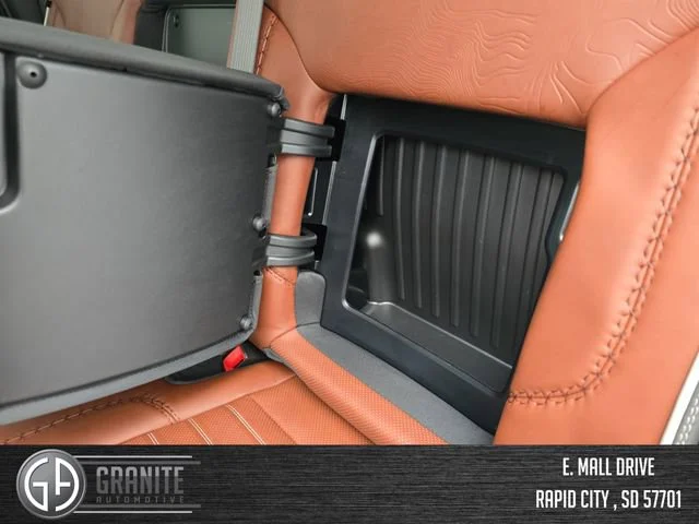 2026 GMC Sierra 3500HD Denali Ultimate - Photo 38