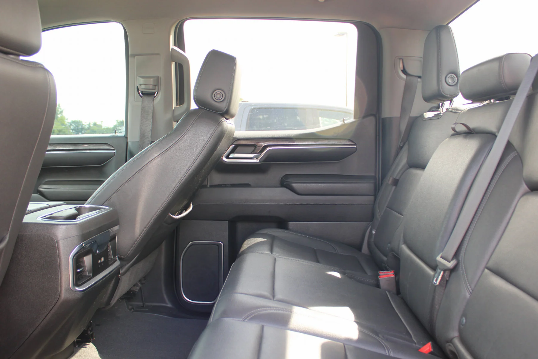 Used 2023 Dark Ash Metallic Chevrolet 4WD Crew Cab 147 LTZ image 19