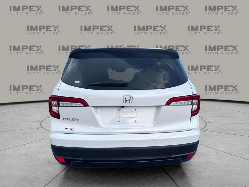 Used 2020 White Honda LX image 4