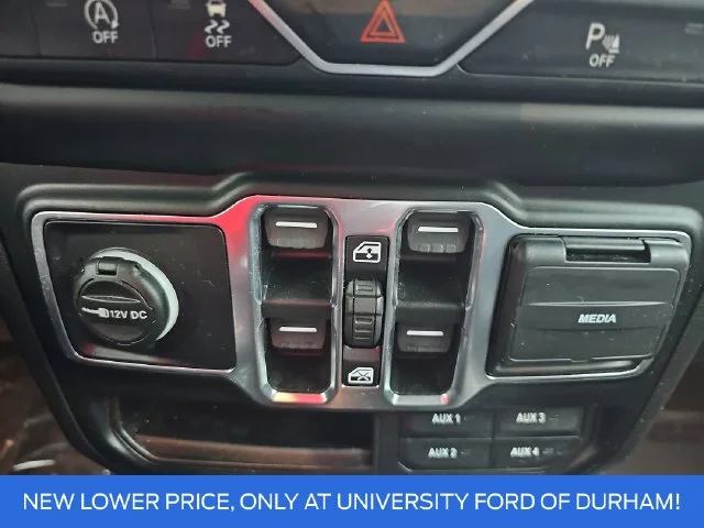 Used 2021 White Jeep Unlimited Sport Altitude image 26
