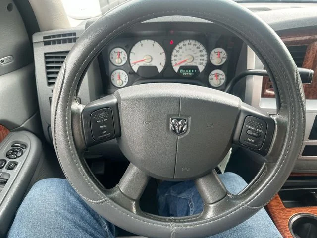 Used 2006 Black Dodge Laramie image 12