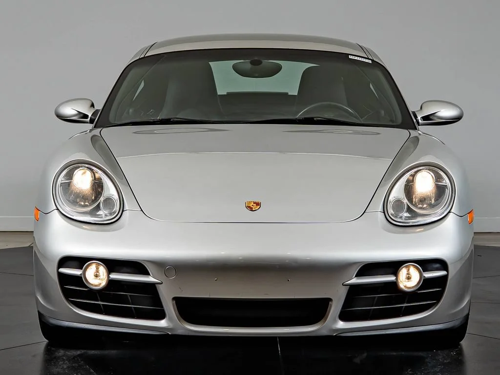 Used 2007 Arctic Silver Metallic Porsche  image 10