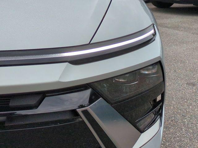New 2026 Silver Hyundai SEL Sport image 10